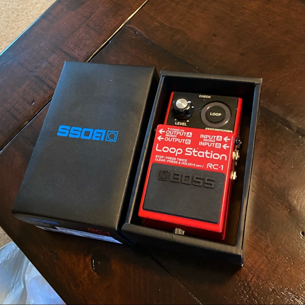 BOSS loop station